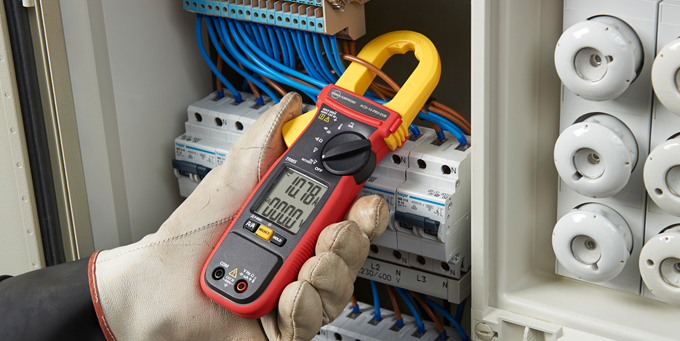 inner_test_equpment_clamp_meters